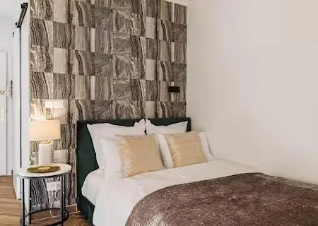 Sunlight - Suze Modern * Beausoleil